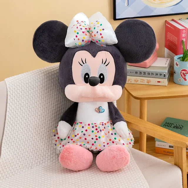 Minnie Mouse Stuffed Animal 45cm 18in White