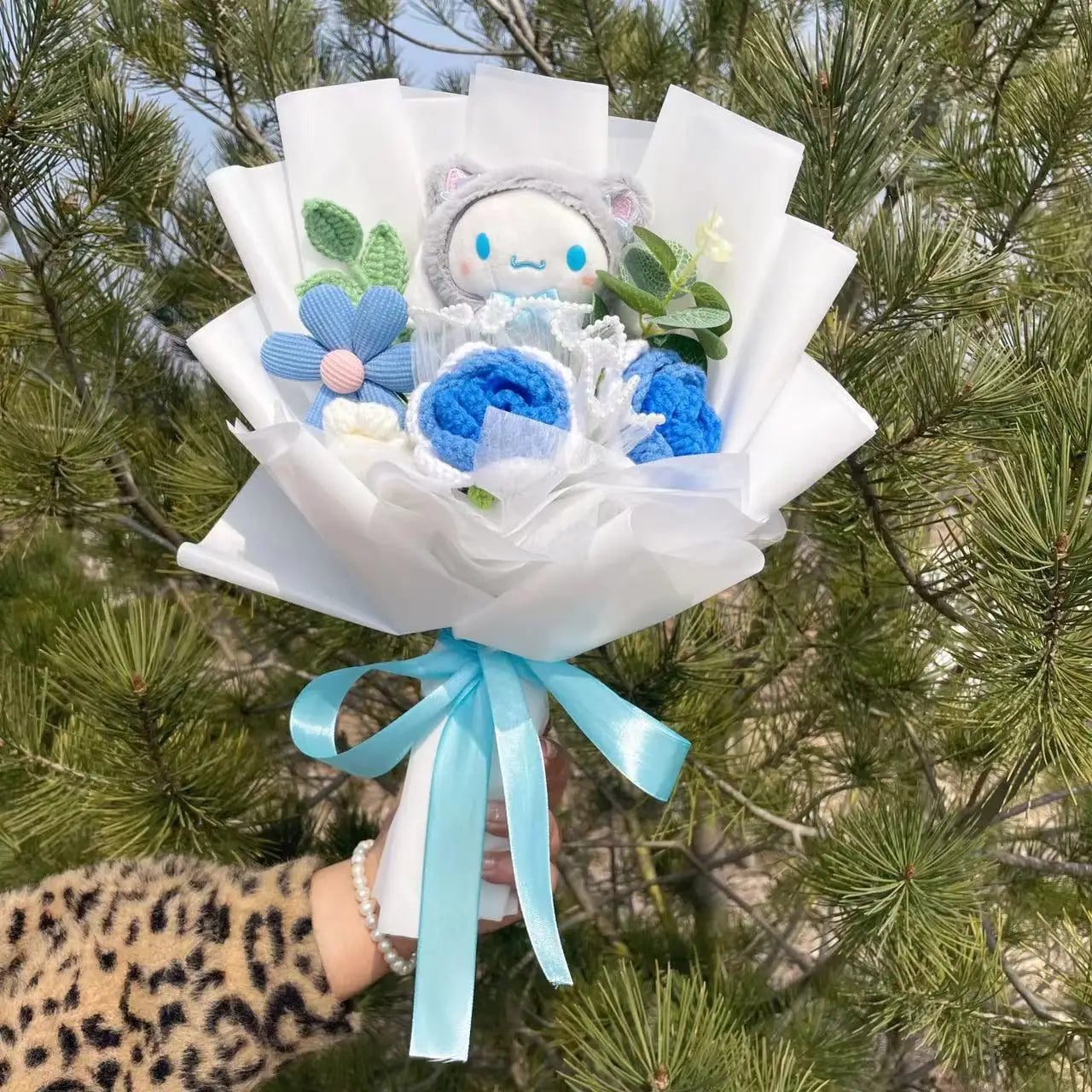 Sanrio Characters Valentine's Day Plush Bouquets 28-37cm