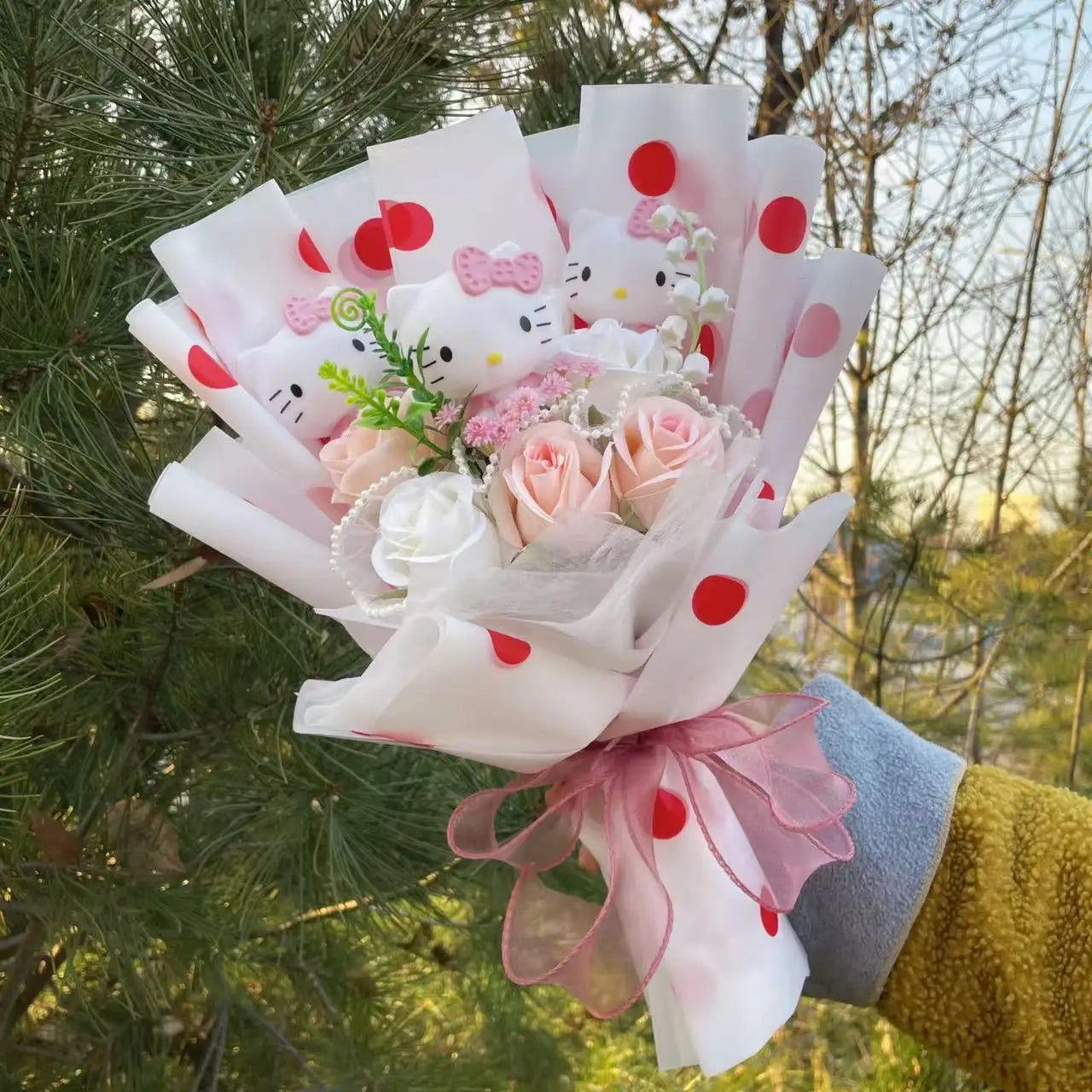 Sanrio Characters Valentine's Day Plush Bouquets 33-37cm