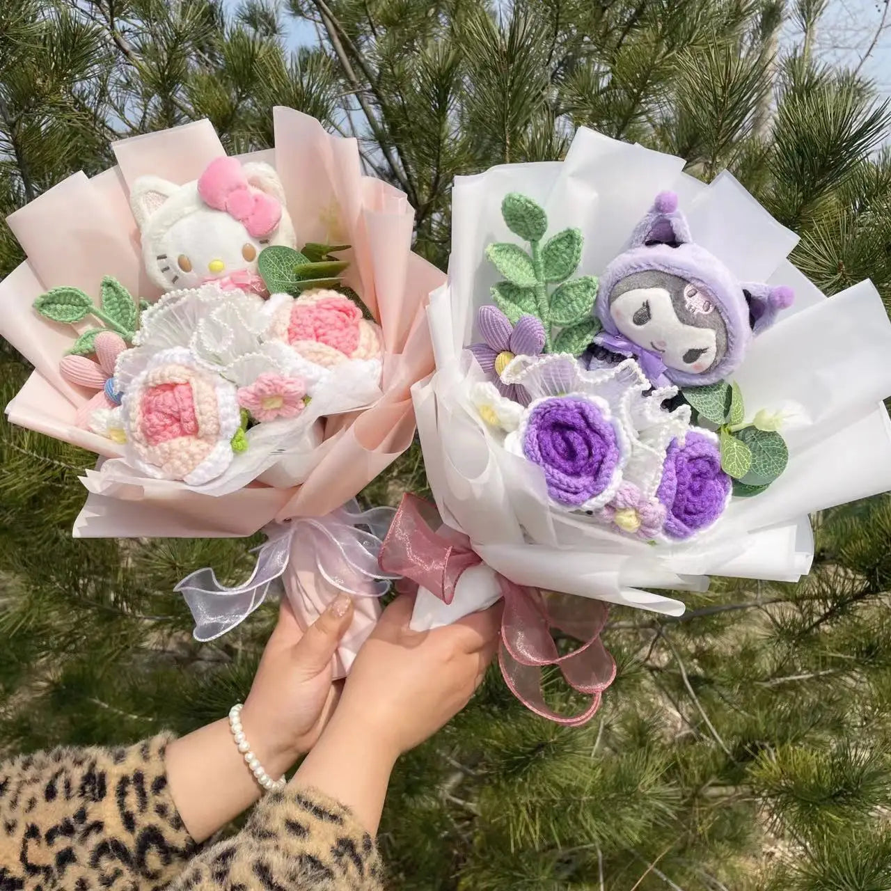 Sanrio Characters Valentine's Day Plush Bouquets